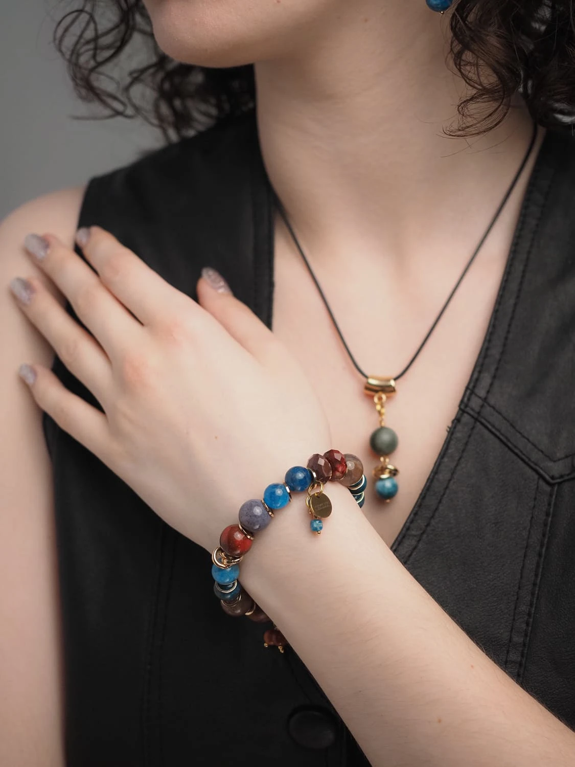 Браслет женский для 4-го числа рождения