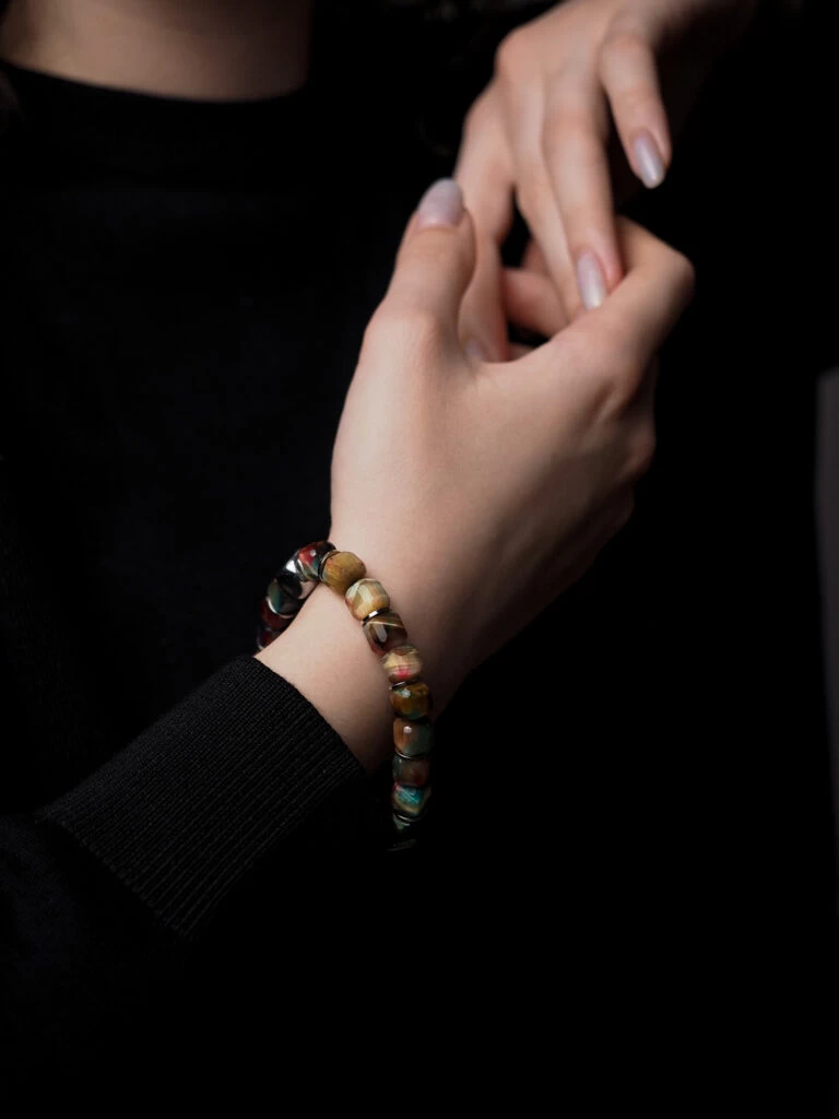 Браслет женский из Тигрового глаза и Гематита №2