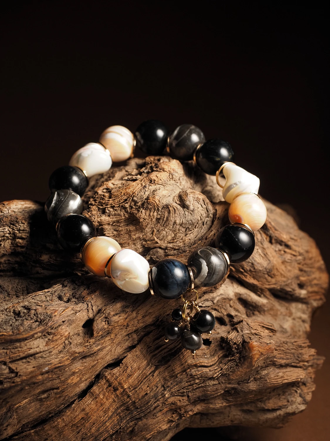 Браслет женский для 18-го числа рождения