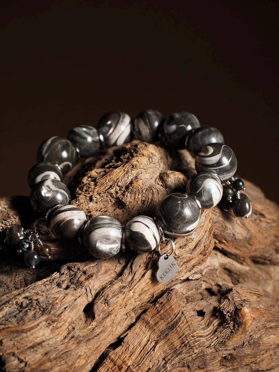 Браслет женский из Перламутра