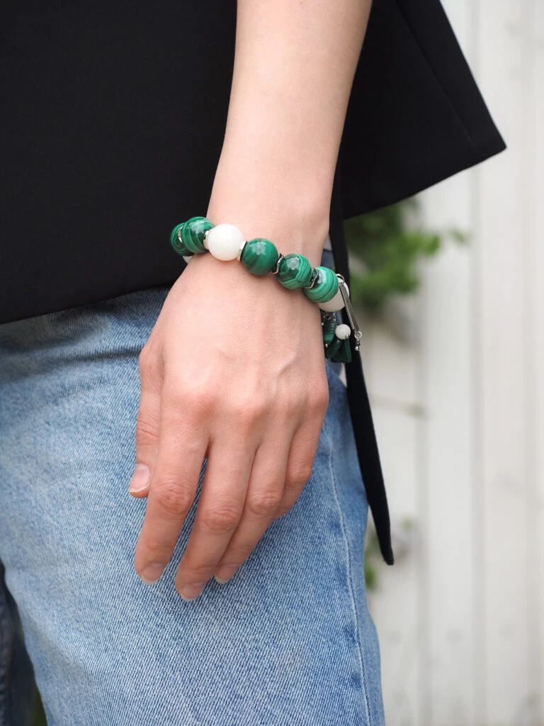 Браслет женский из Малахита и Белого Нефрита