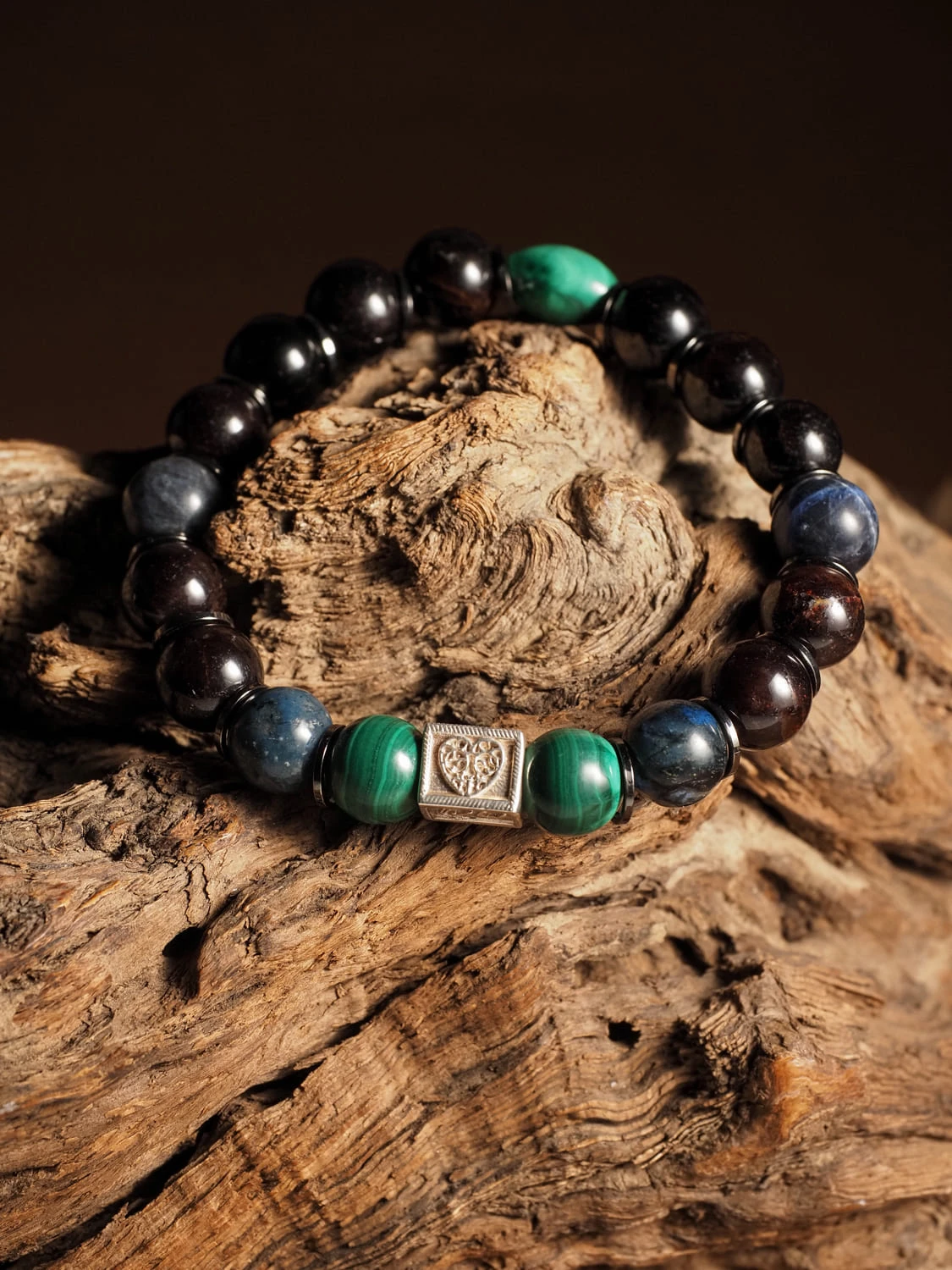 Браслет лаконичный из Граната, Малахита и Содалита