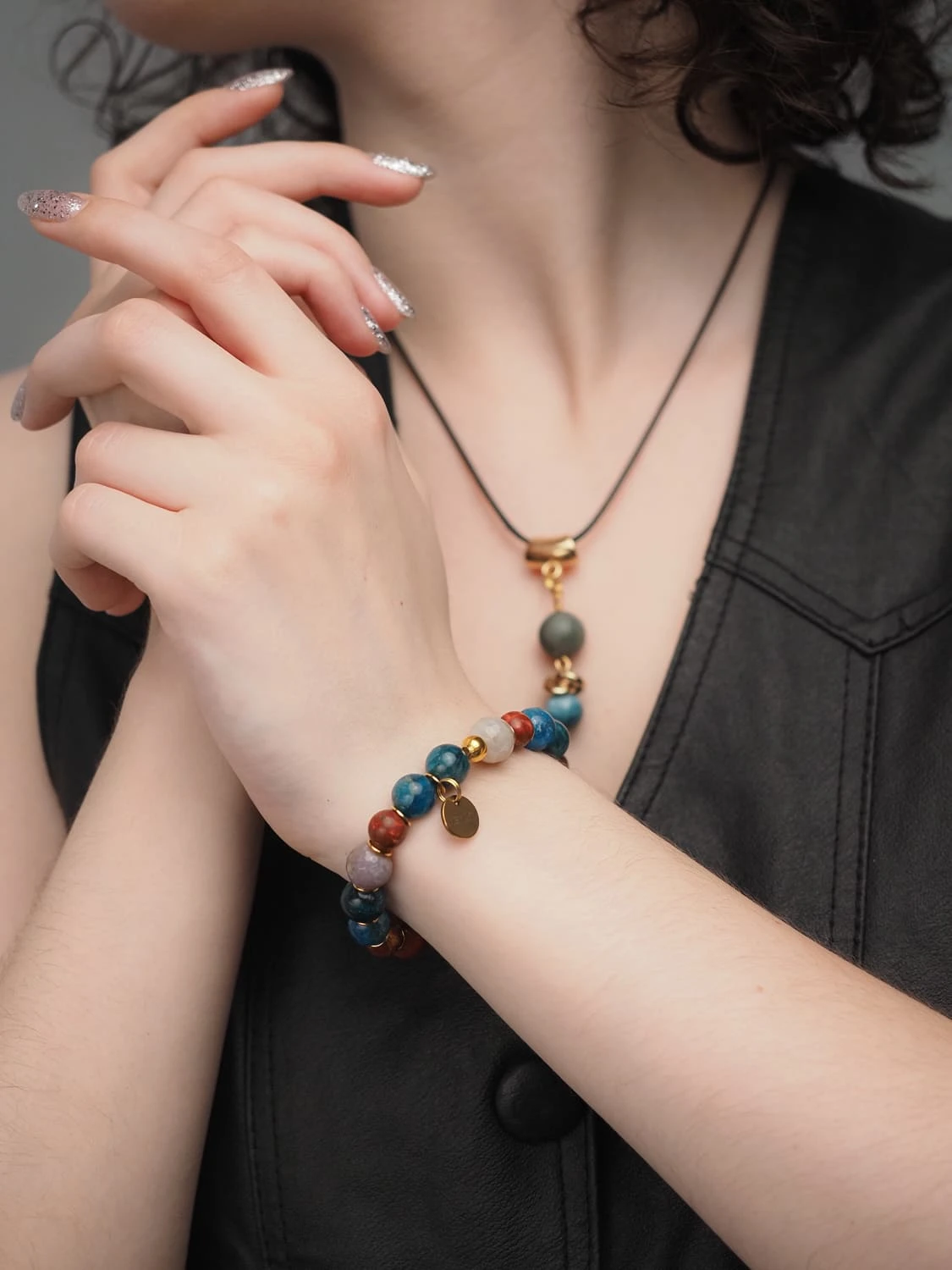 Браслет лаконичный для 4-го числа рождения