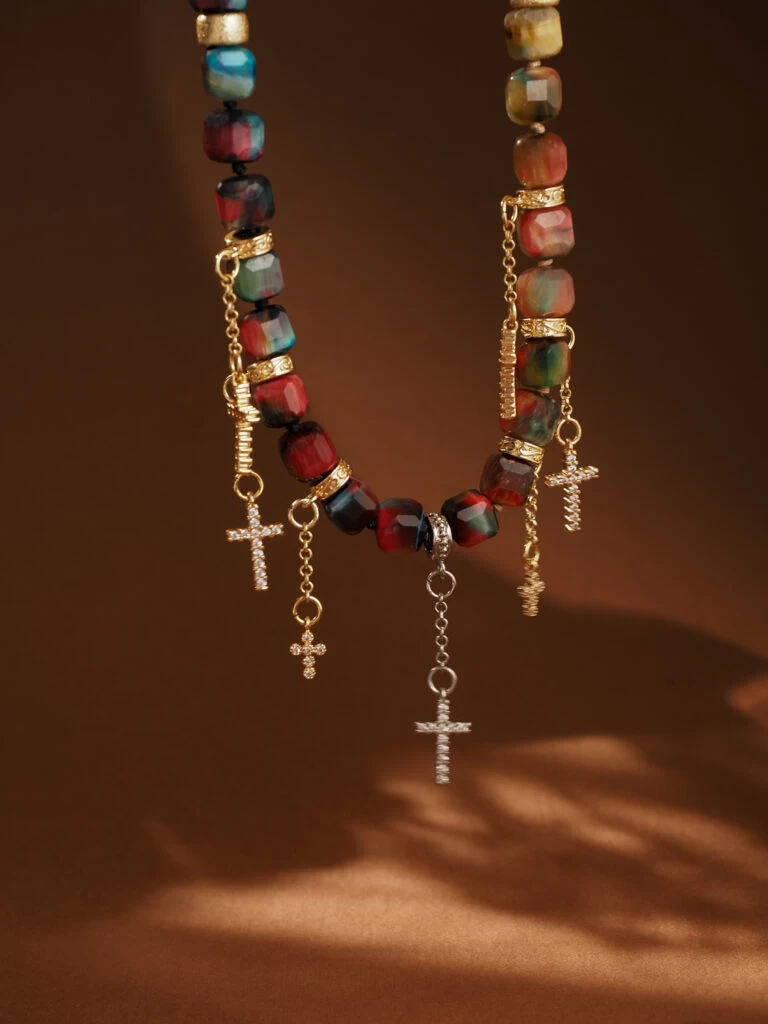 Чокер женский из Тигрового глаза и Гематита №1