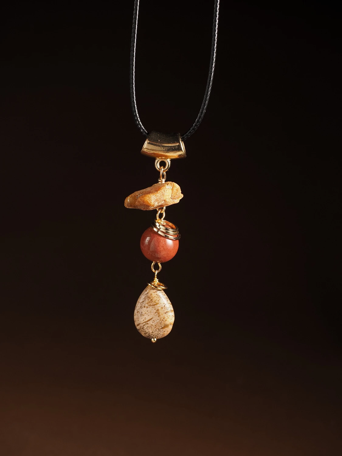 Подвеска для 19-го числа рождения