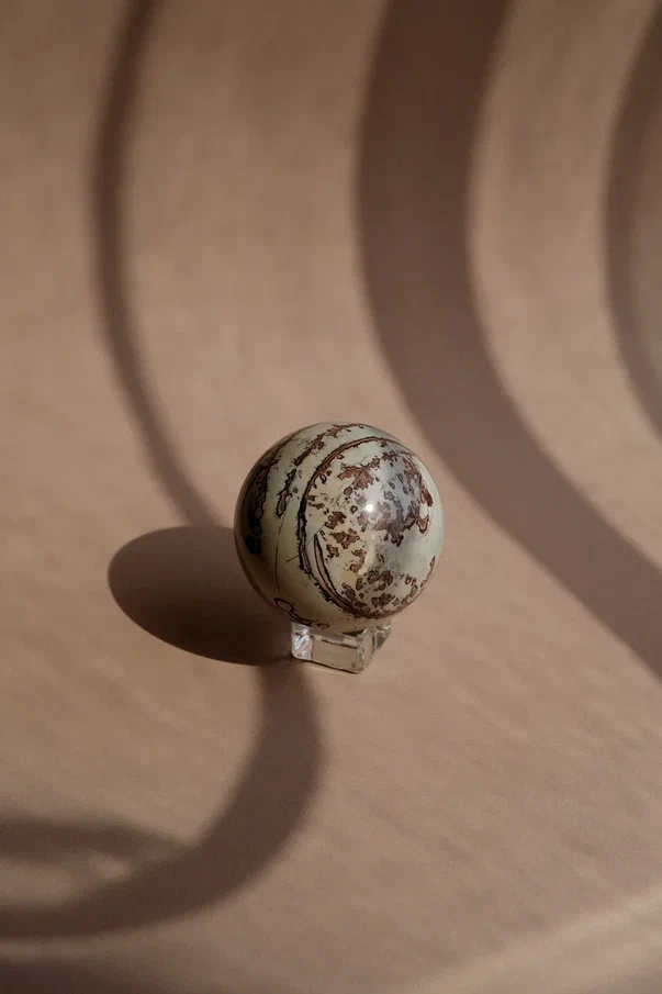 Каменный шар Яшмы №2