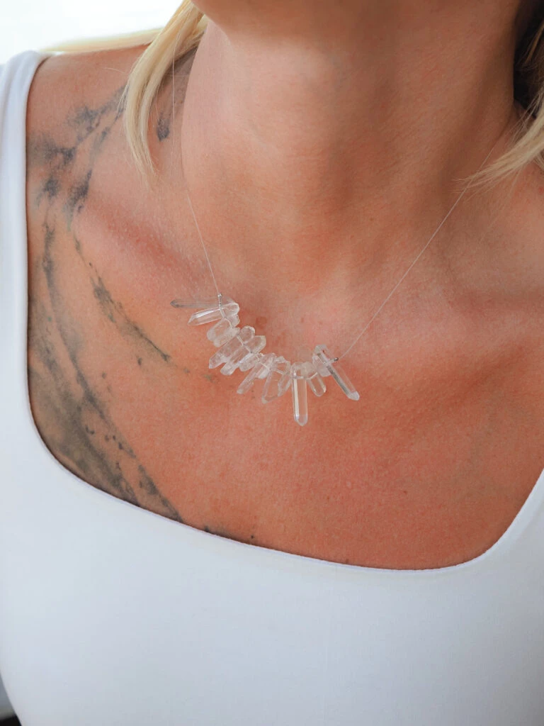 Чокер женский из Горного хрусталя №2