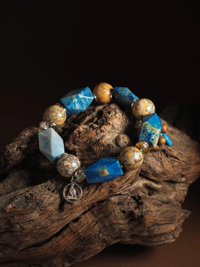 Браслет женский из Коралла, Цитрина и Яшмы