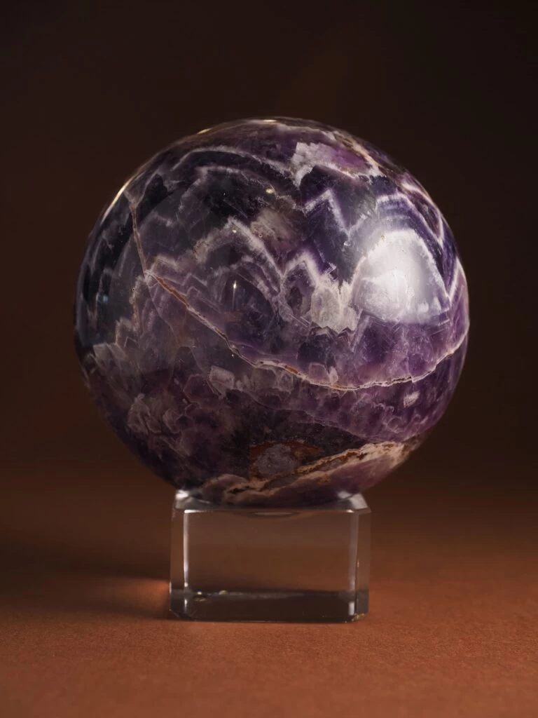 Каменный шар Аметиста №1