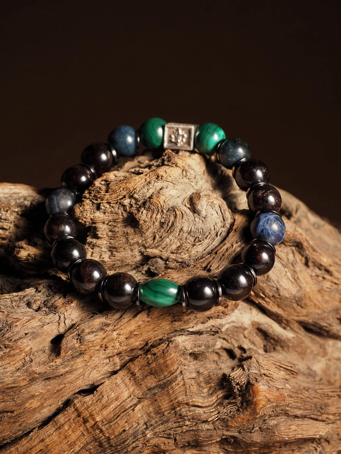 Браслет лаконичный из Граната, Малахита и Содалита
