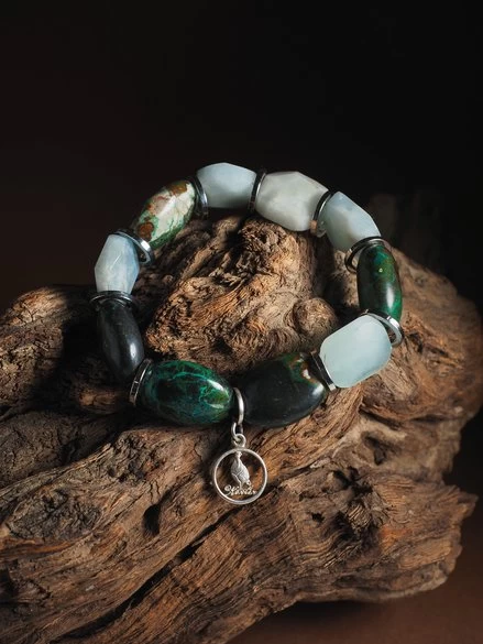 Браслет женский из Аквамарина и Хризоколлы