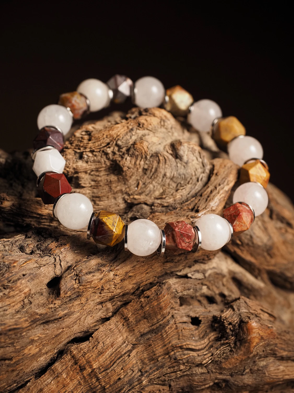 Браслет лаконичный для 6-го числа рождения