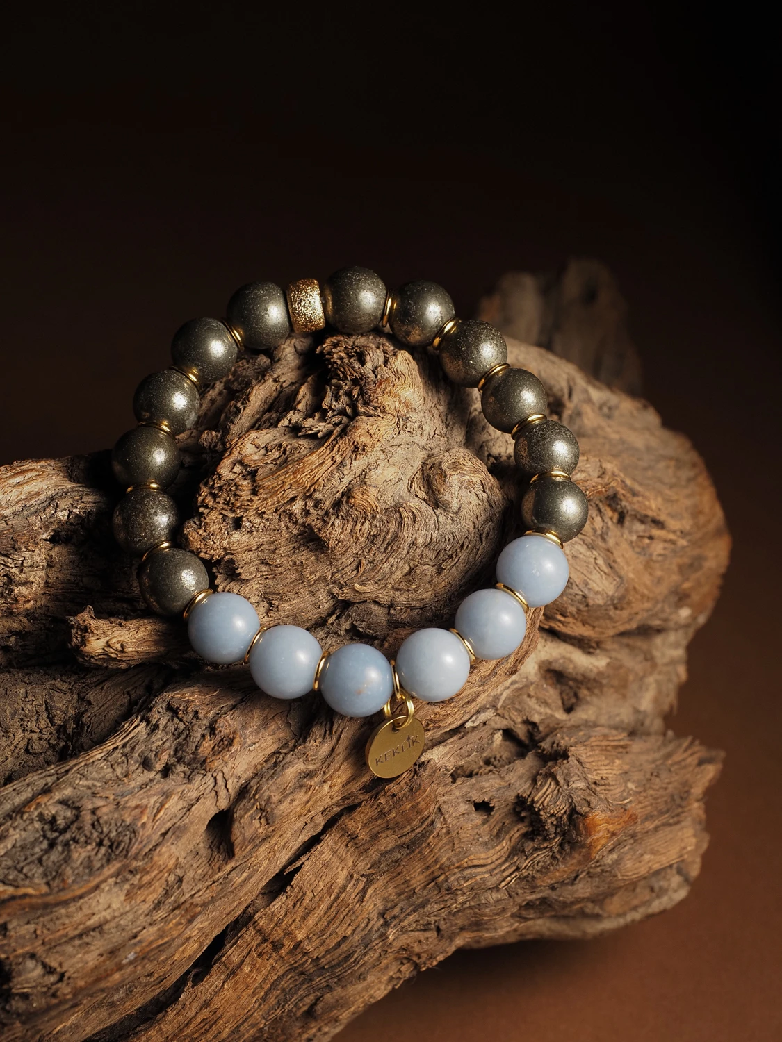 Браслет лаконичный для 20-го числа рождения