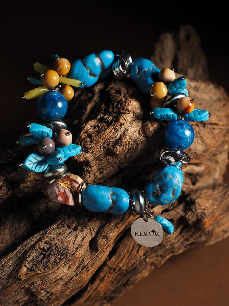 Браслет женский из Бирюзы, Апатита и Яшмы