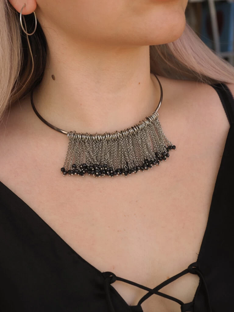 Чокер женский из Шпинели