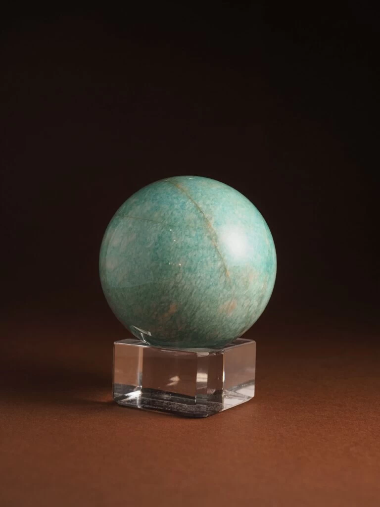 Каменный шар Амазонита №2