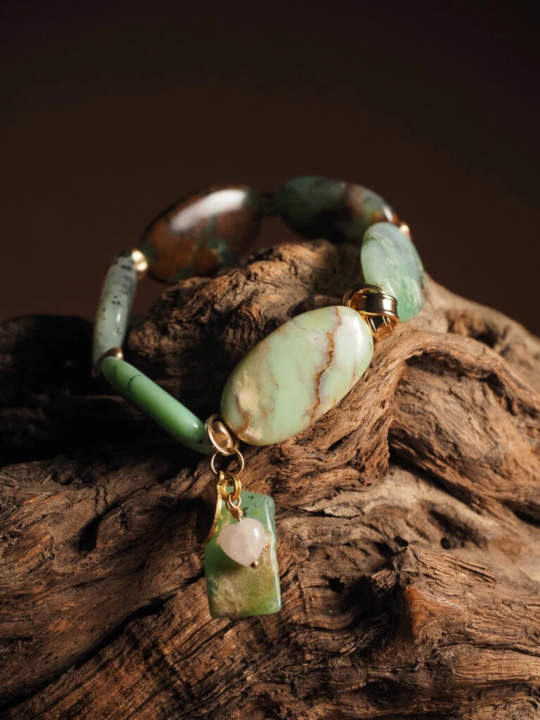 Браслет женский из Хризопраза