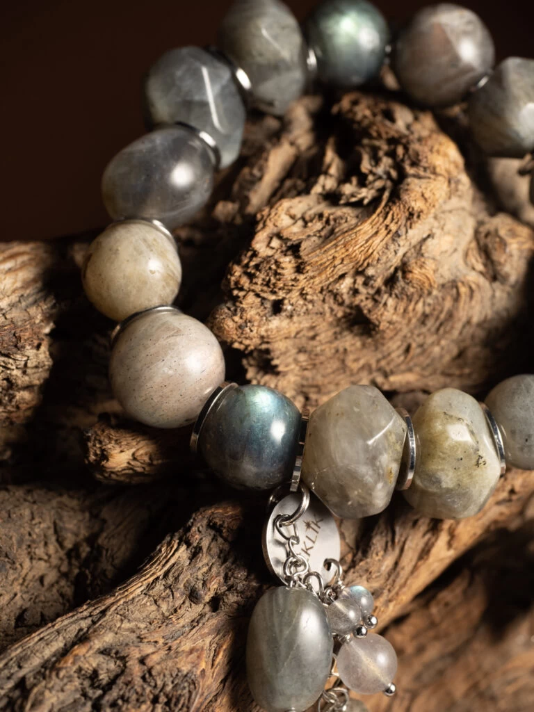 Браслет женский из Лабрадора №2