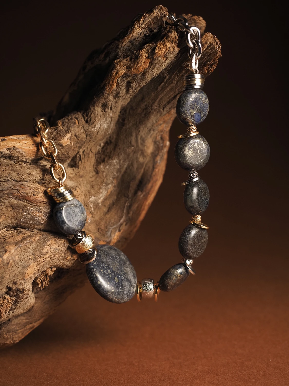 Колье из Лазурита