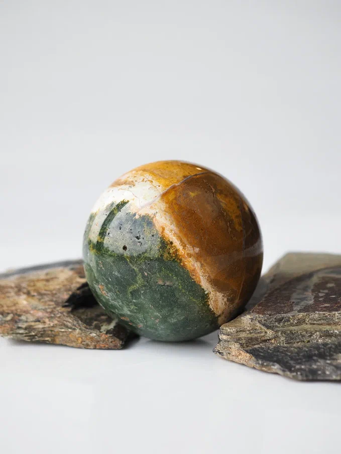 Каменный шар Яшмы №3