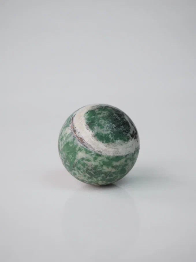 Каменный шар Яшмы №1