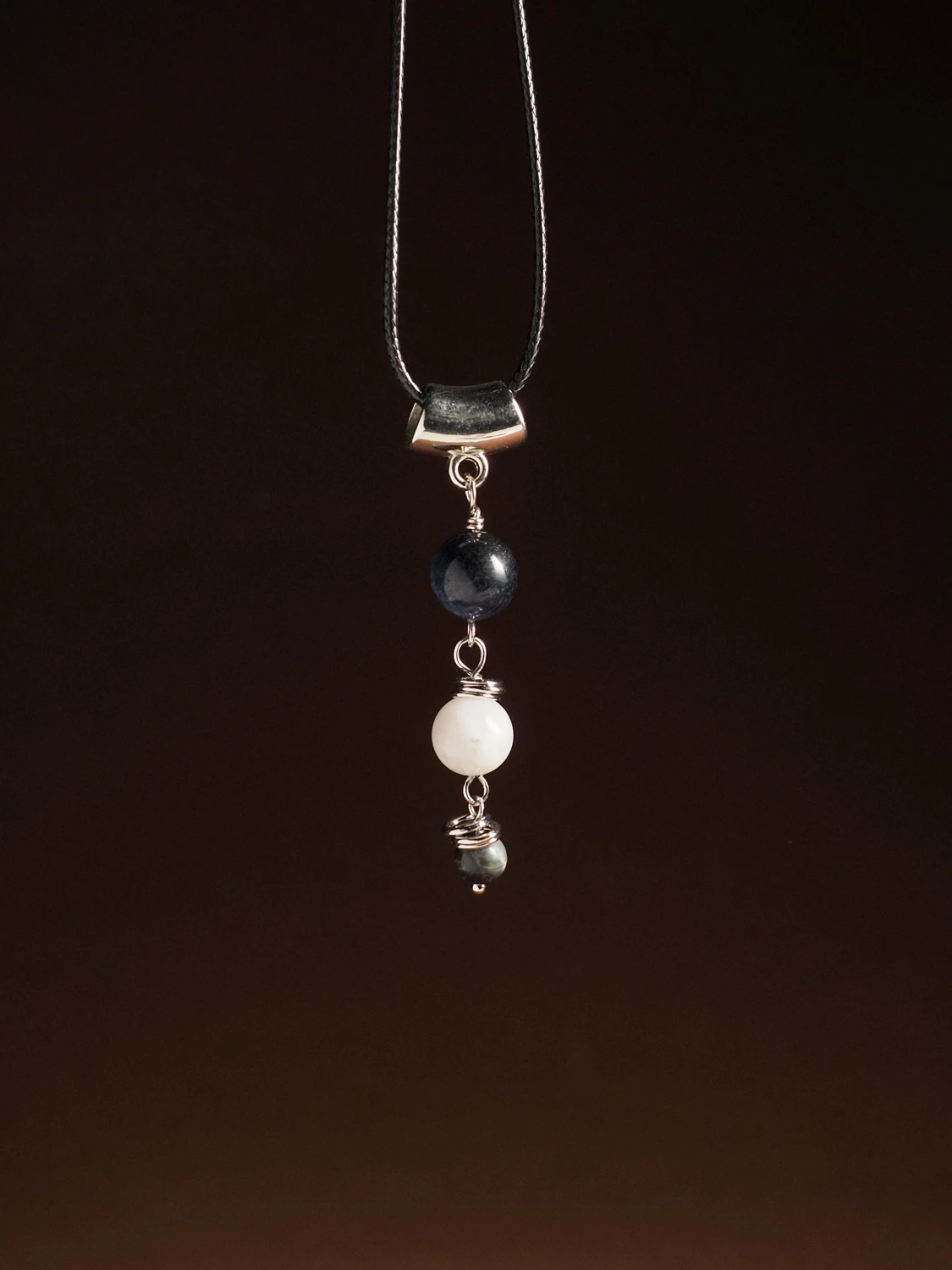 Подвеска для 24-го числа рождения