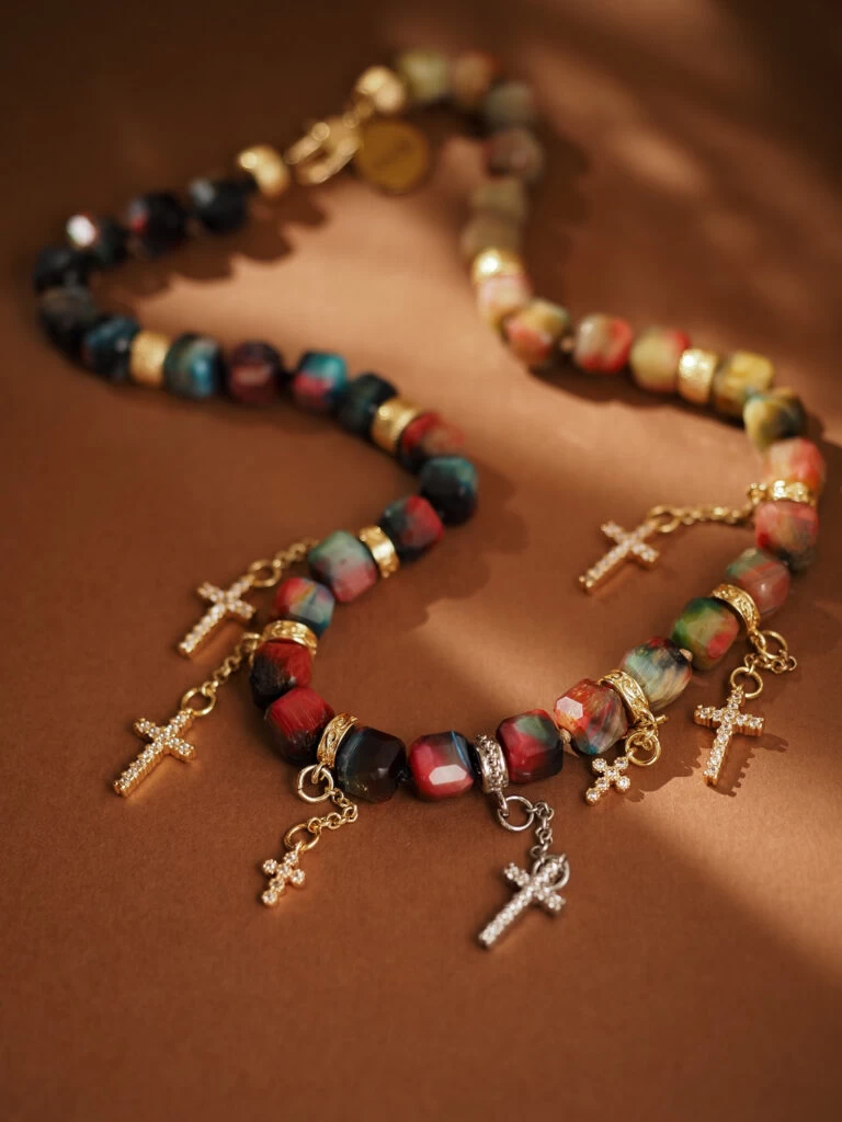 Чокер женский из Тигрового глаза и Гематита №1