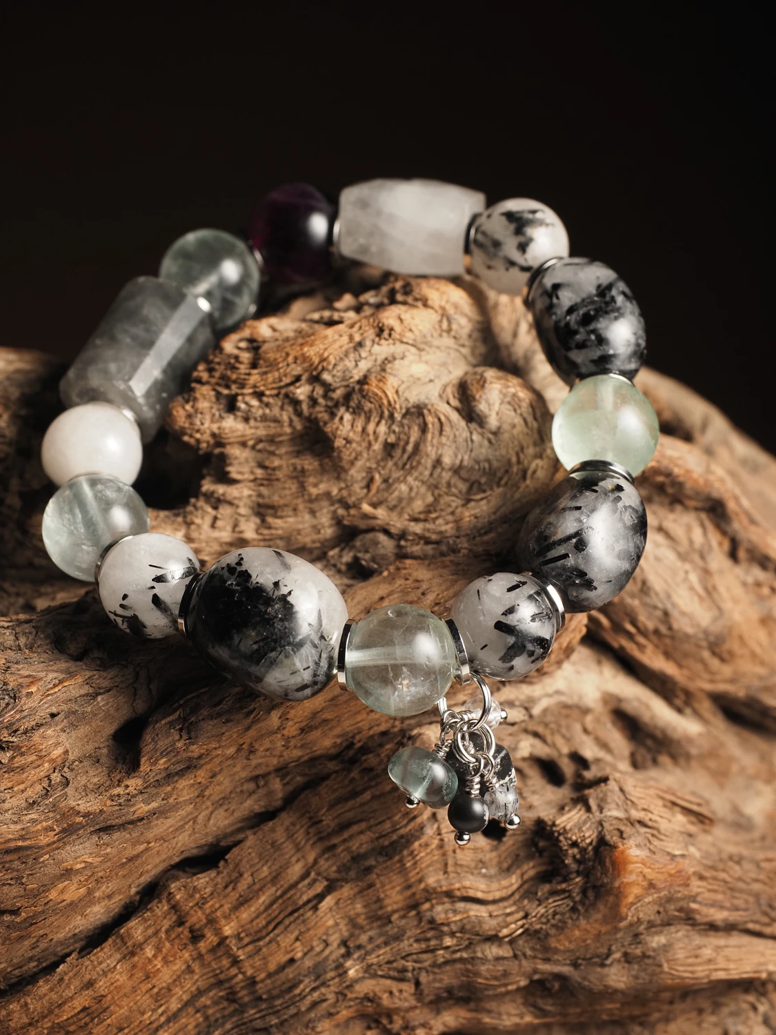 Браслет женский для 23-го числа рождения