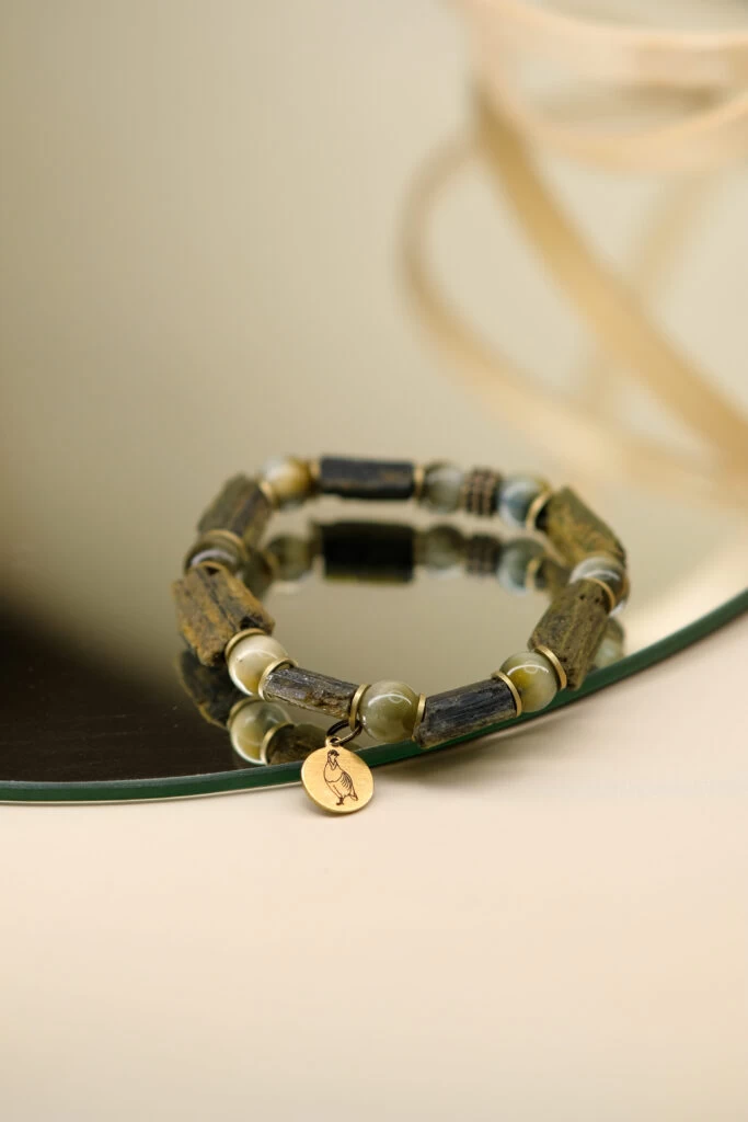 Браслет лаконичный из Турмалина и Тигрово-соколиного глаза