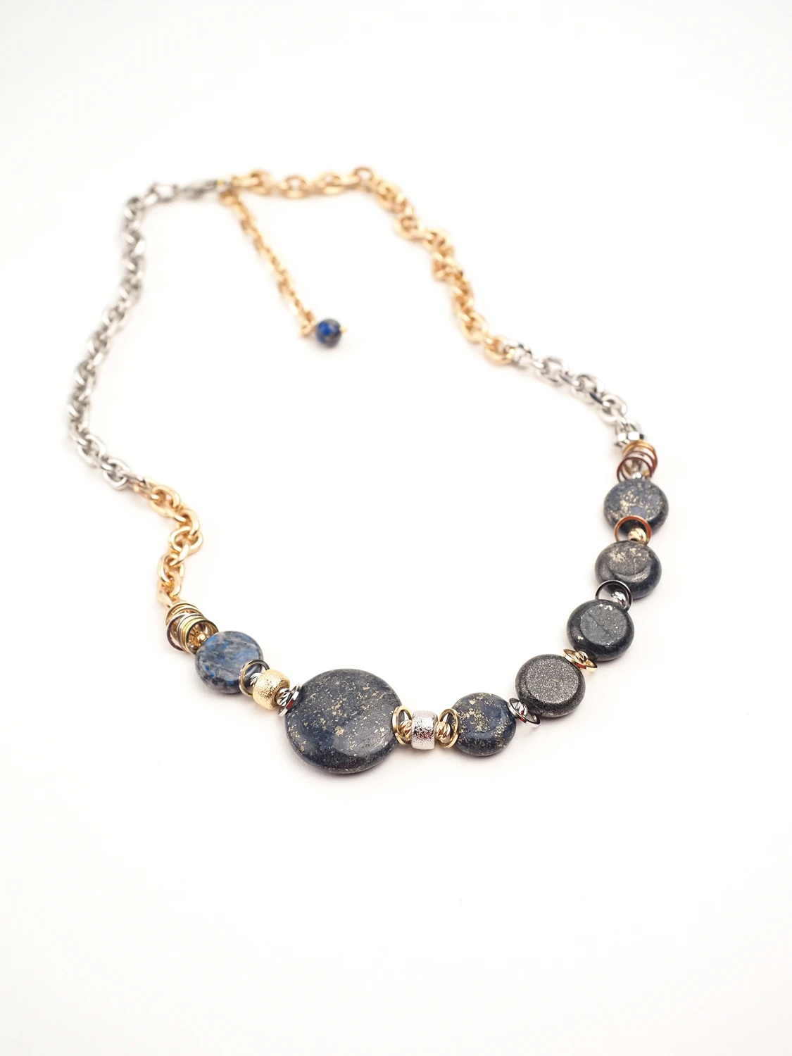 Колье из Лазурита