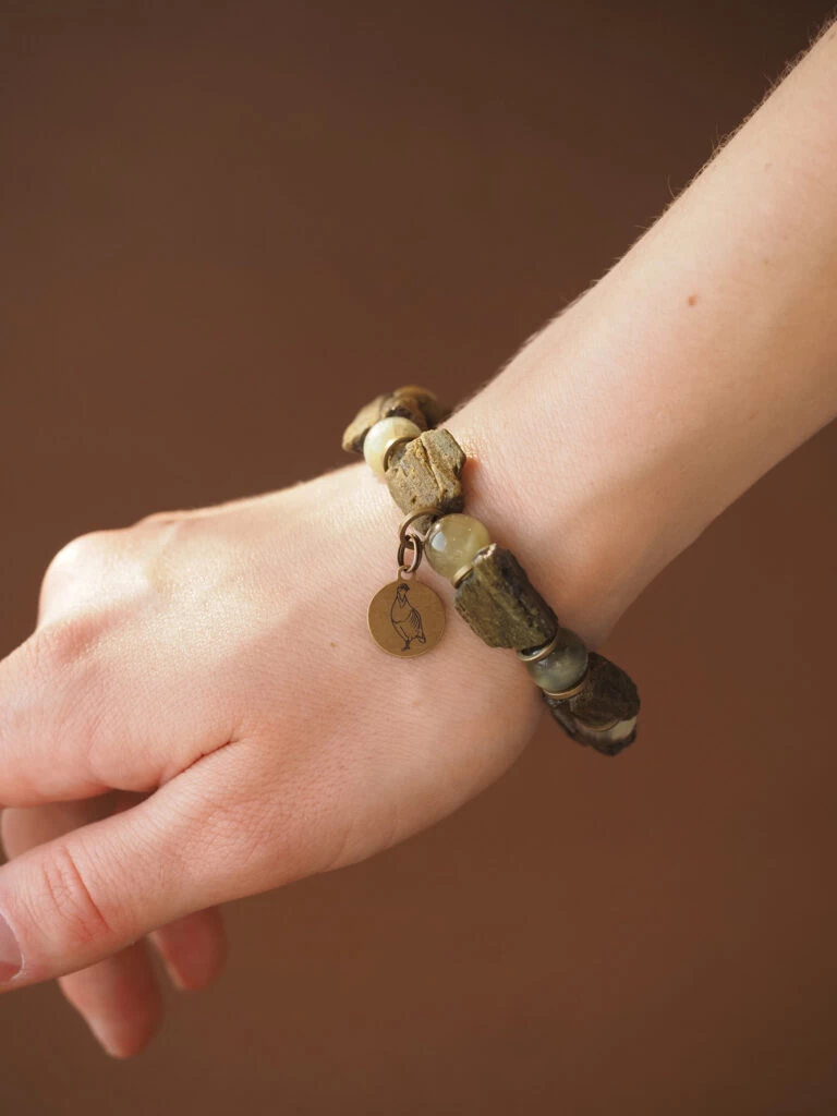 Браслет лаконичный из Турмалина и Тигрово-соколиного глаза