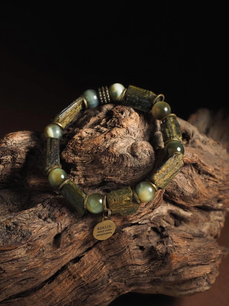 Браслет лаконичный из Турмалина и Тигрово-соколиного глаза