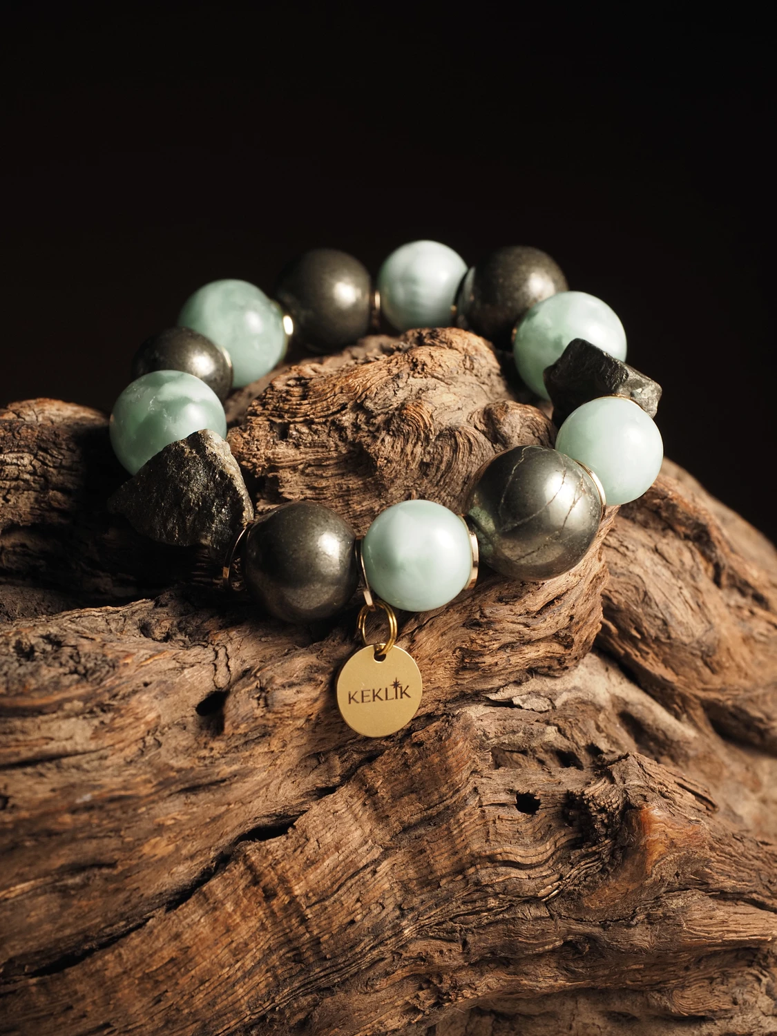 Браслет женский для 20-го числа рождения