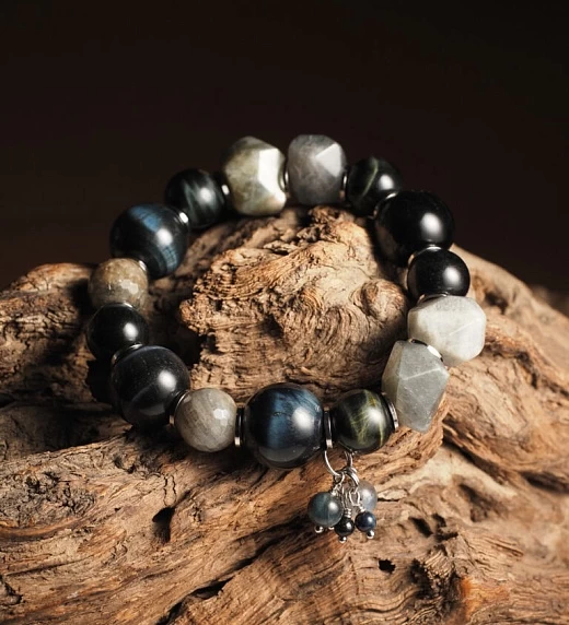 Браслет женский для 2-го числа рождения