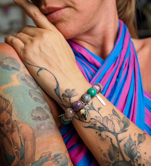 Браслет женский из Аметиста, Лабрадора, Малахита, Солнечного камня и Чароита