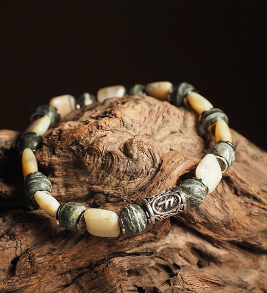 Браслет лаконичный из Опала и Хризотила