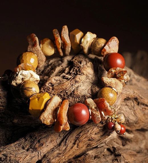 Браслет женский для 19-го числа рождения