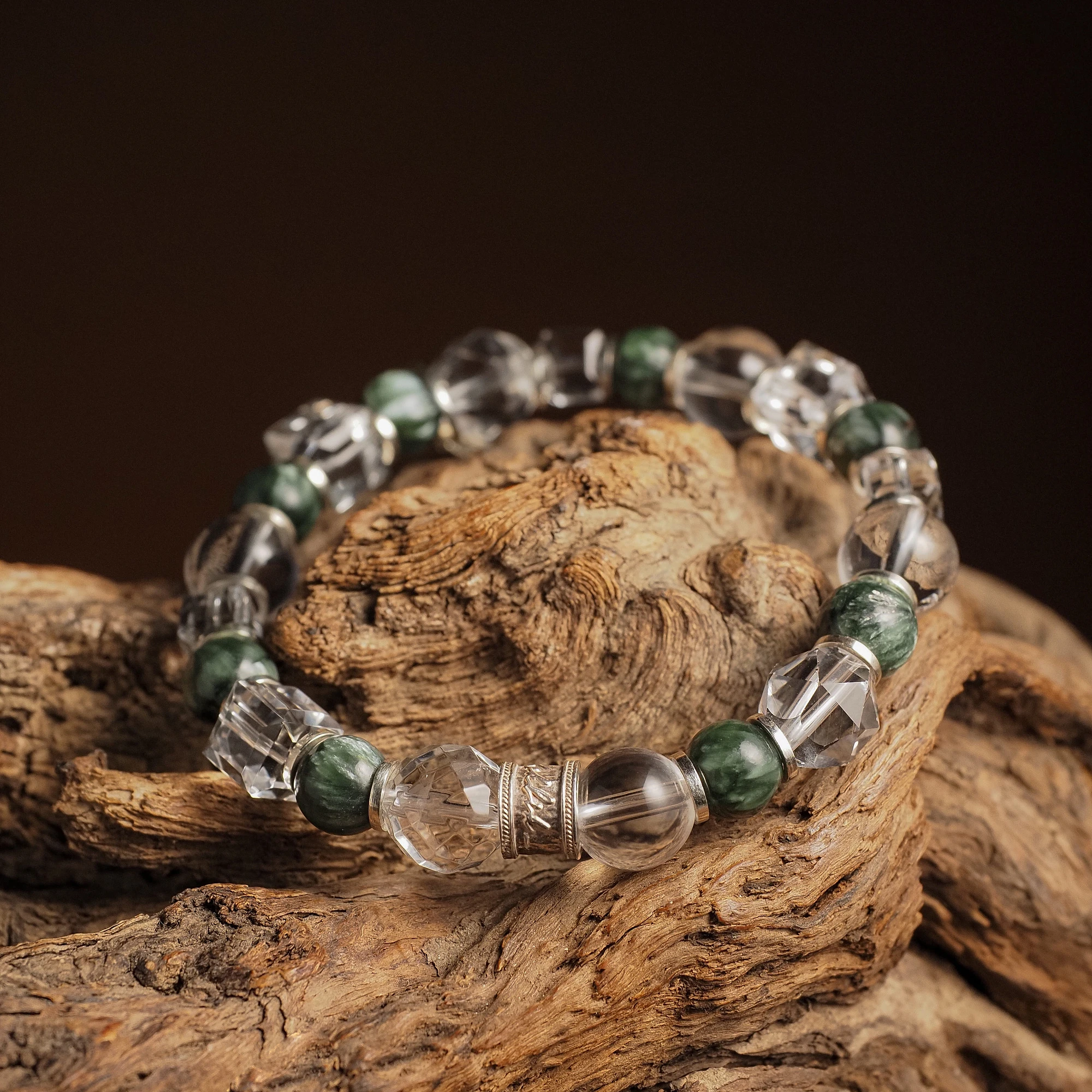 Браслет лаконичный из Горного хрусталя и Серафинита №2