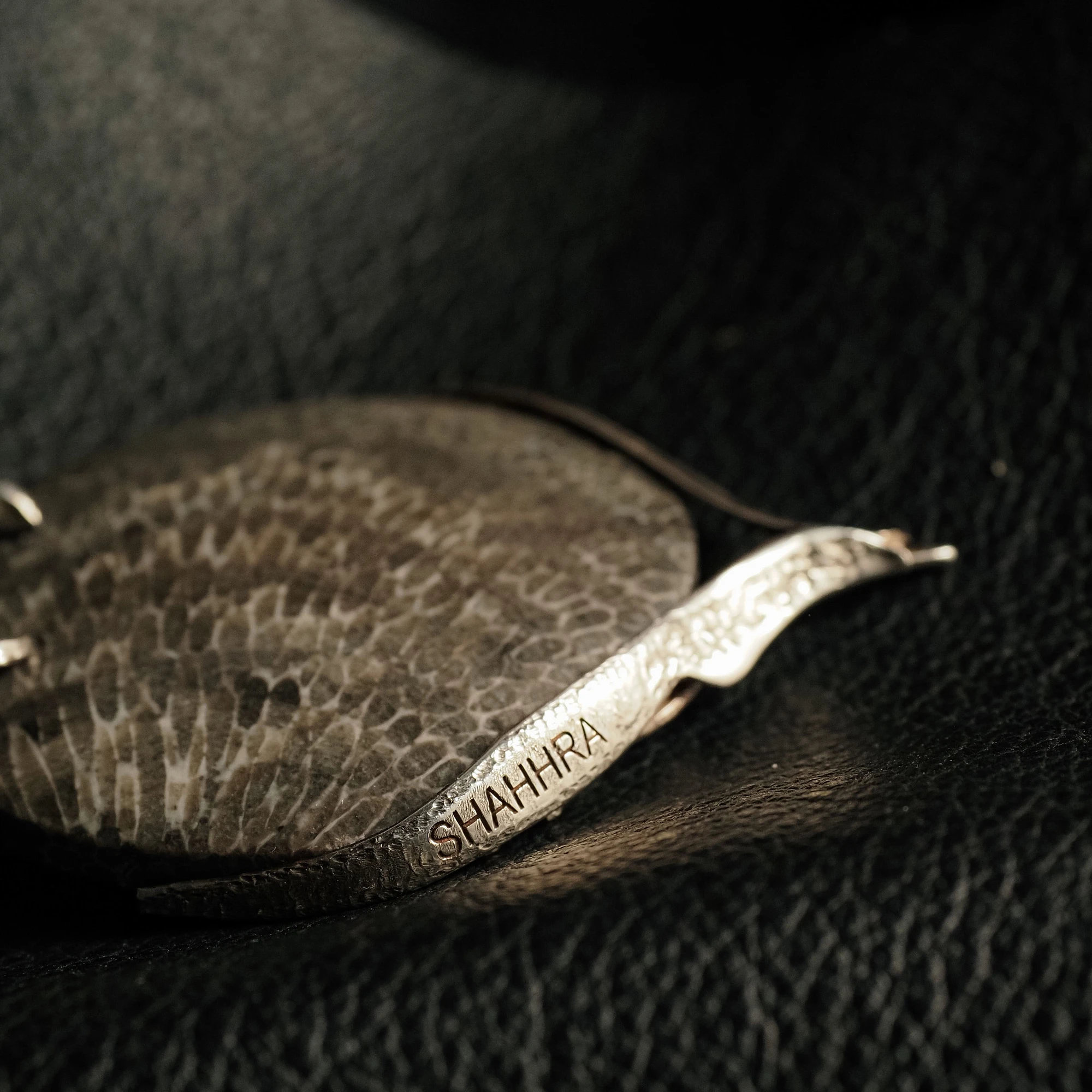 Кулон из Коралла