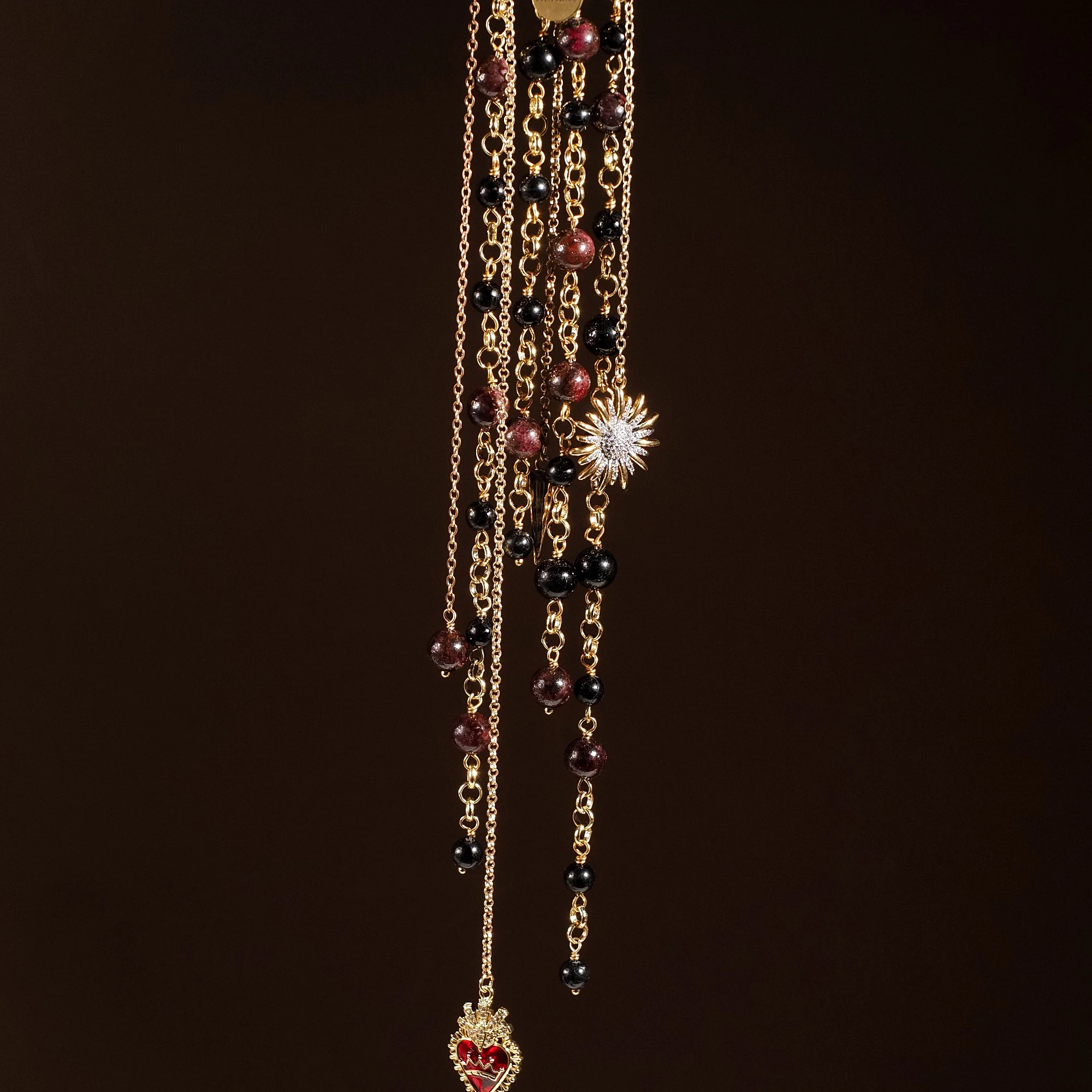 Булавочка из Граната и Турмалина