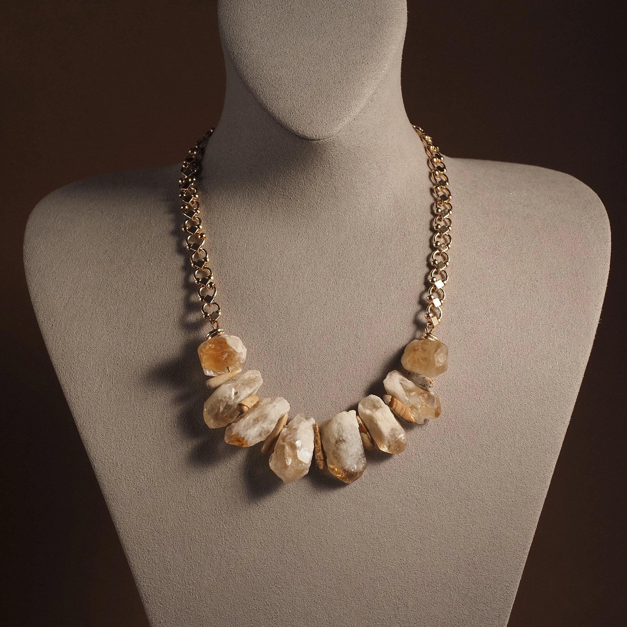 Колье из Цитрина и Яшмы