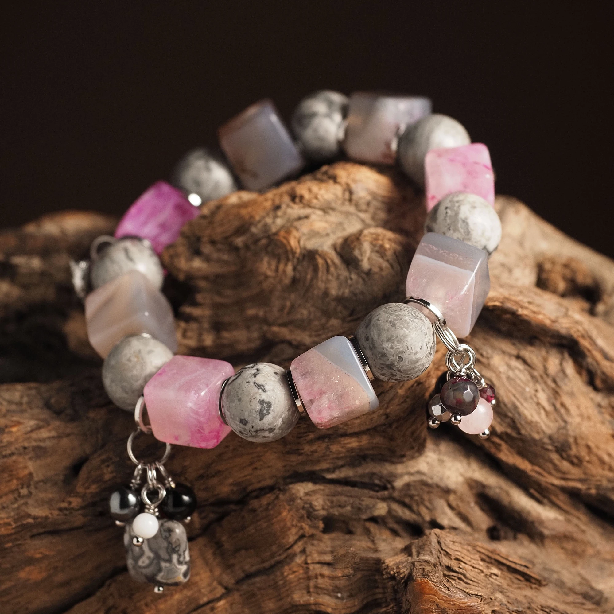 Новогодний браслет №1