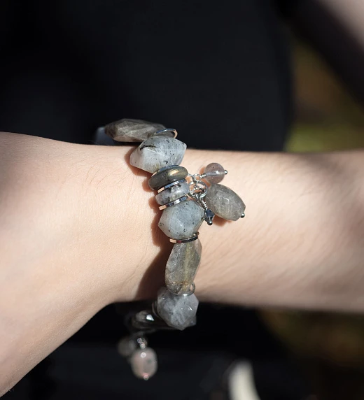 Браслет женский из Лабрадора №1