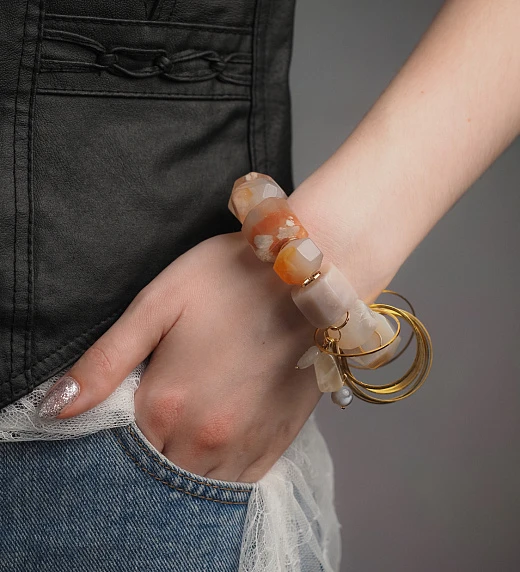 Браслет женский из Сакурового Агата