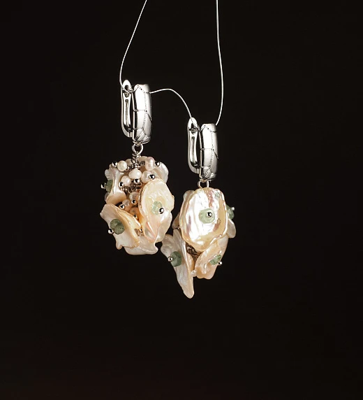 Серьги из Жемчуга и зеленого Аметиста