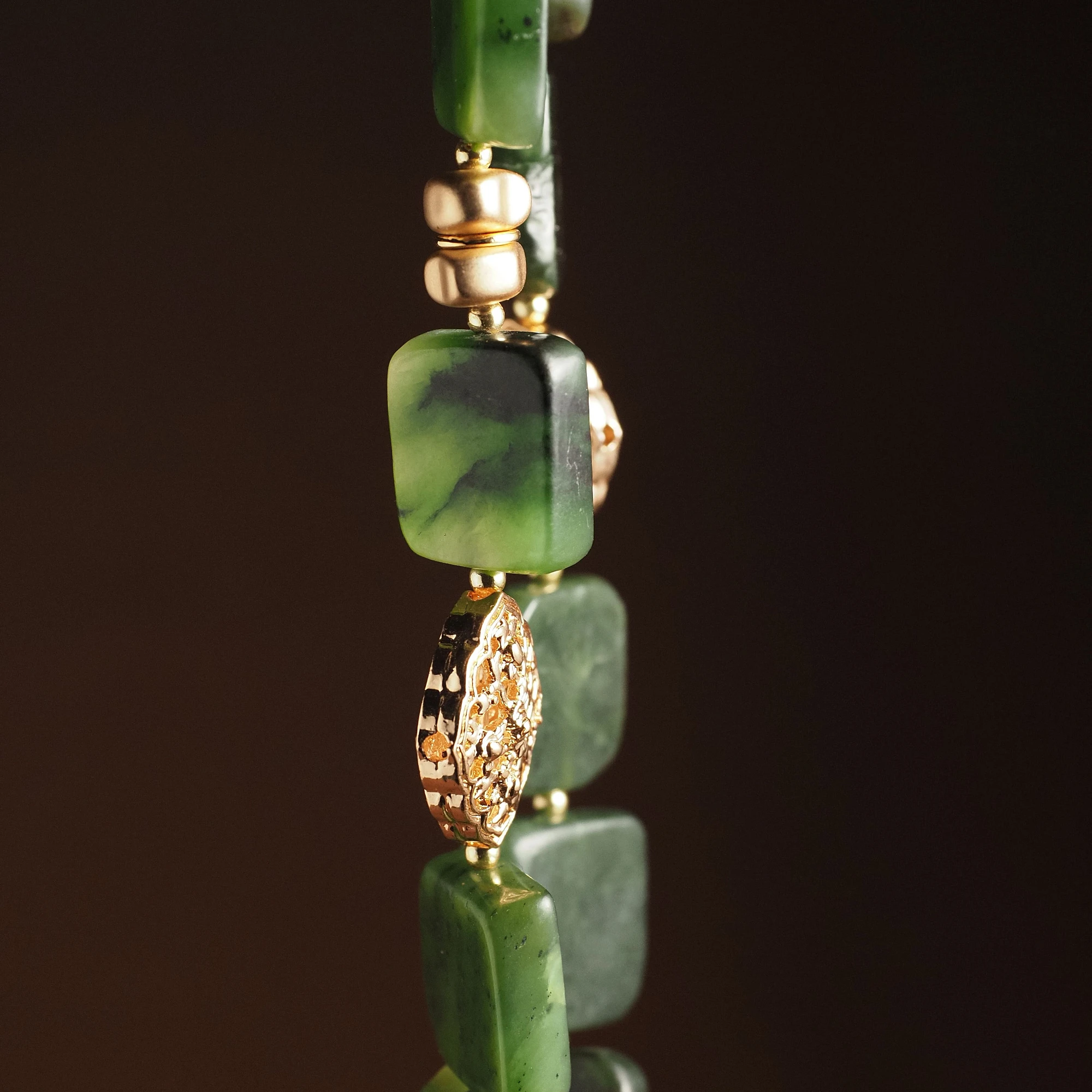 Колье из Нефрита №2