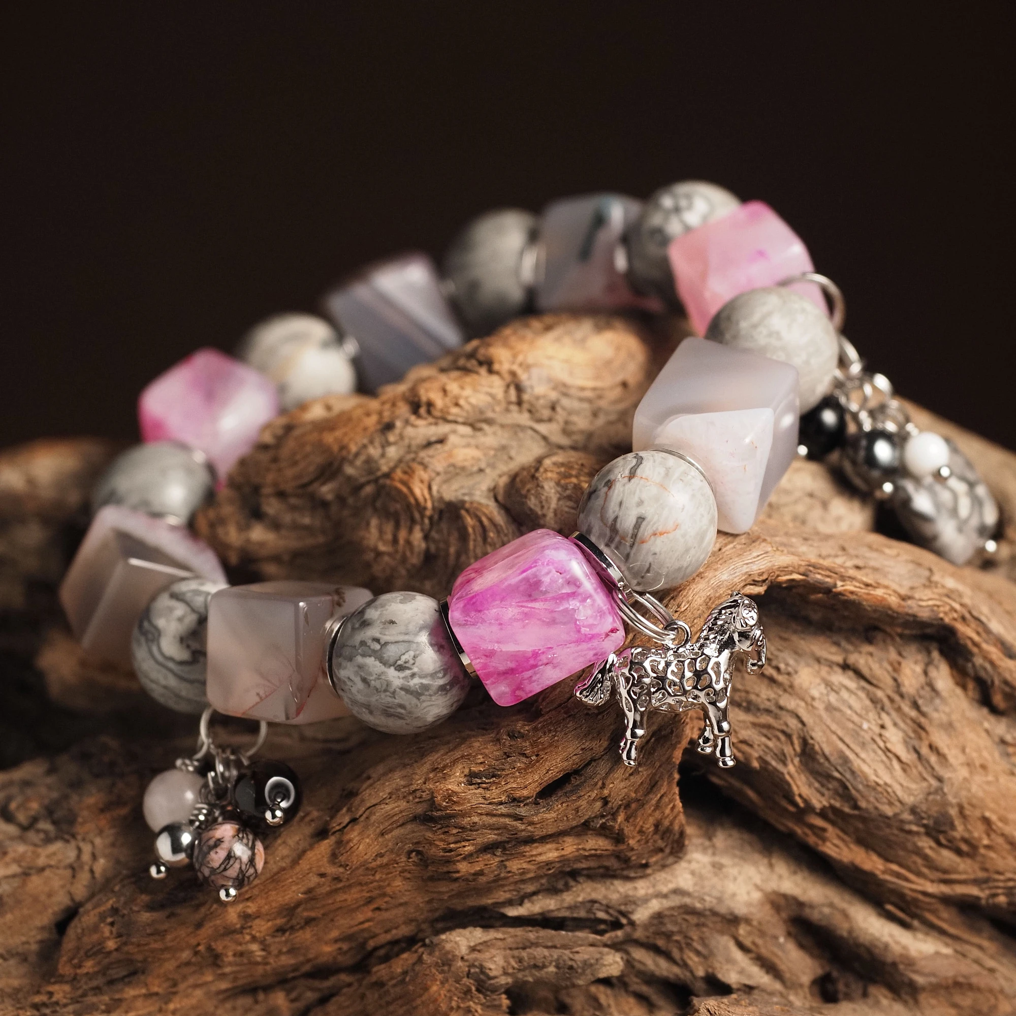 Новогодний браслет №1