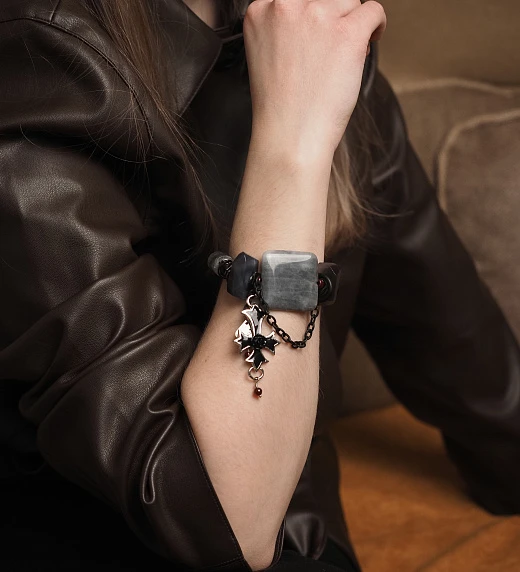 Браслет женский из Турмалинового кварца, Кошачьего глаза, Агата, Граната и Гематита