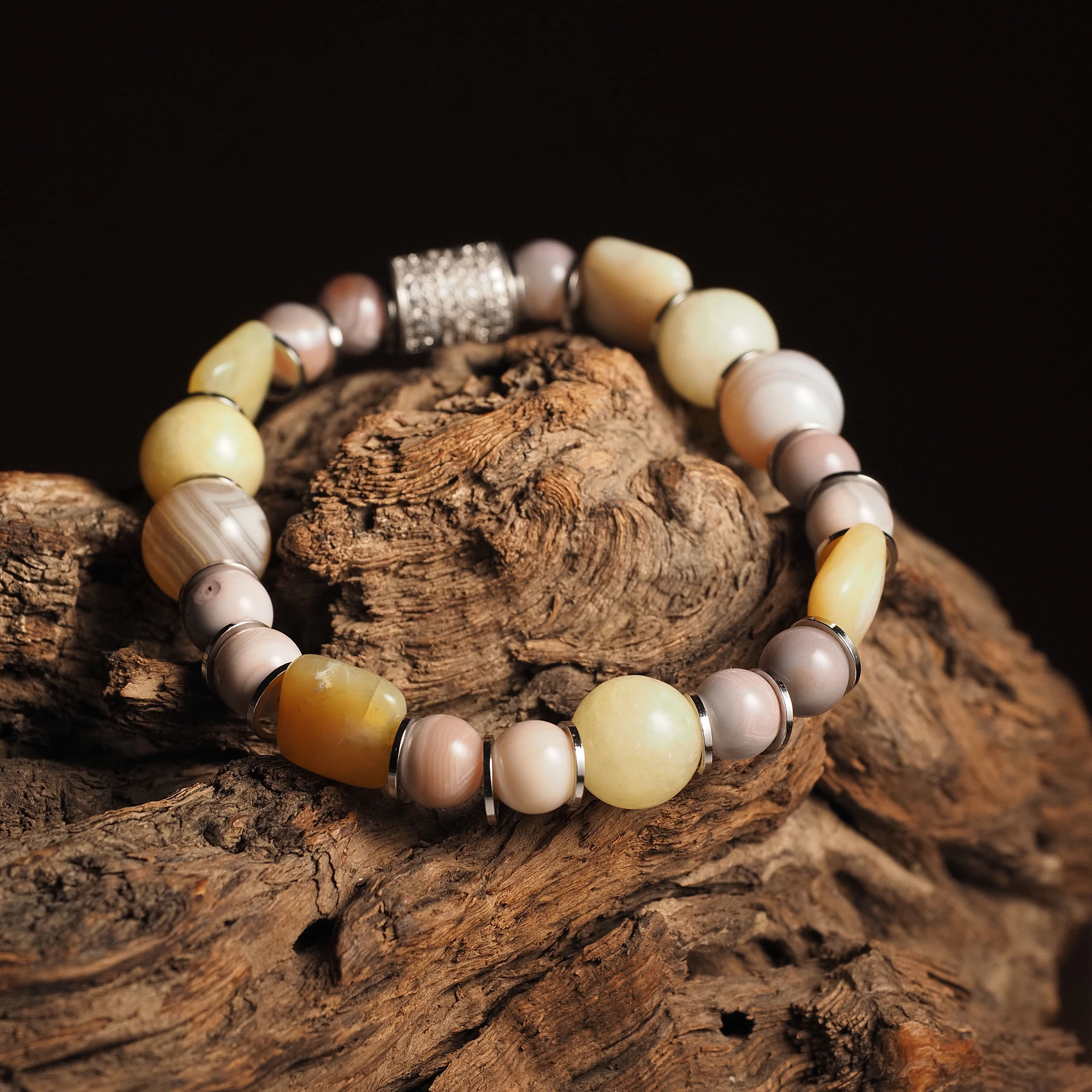 Браслет лаконичный из Агата и Опала