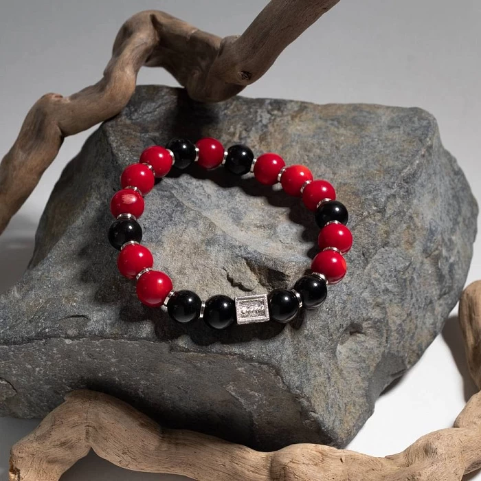 Африканские чудеса: от экзотических рогатых воронов до магических камней